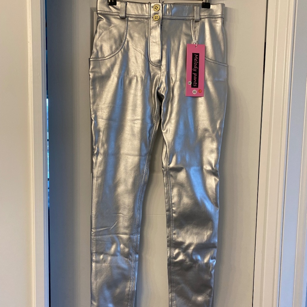 NEW Silver faux leather fleece lined pants size XS